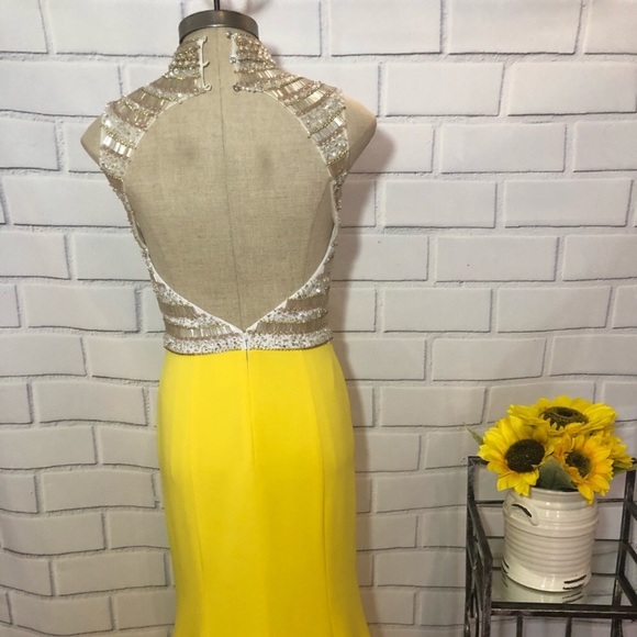 Mock neck embellished open back yellow mermaid gown dress - Picture 5 of 8
